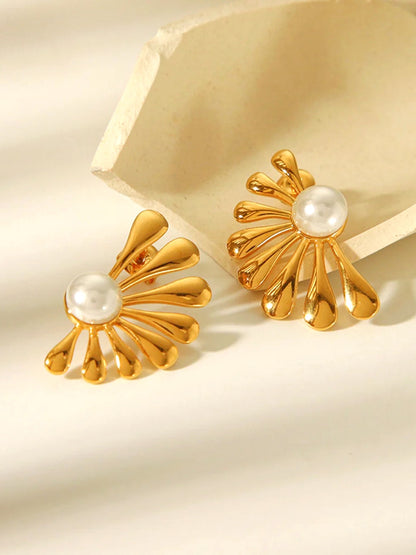 Noor Pearl Earrings