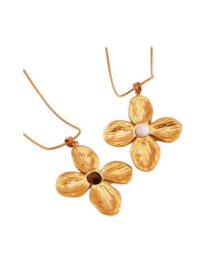 Petal Dreams Necklace