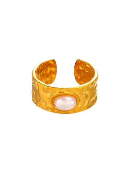 Thea Ring