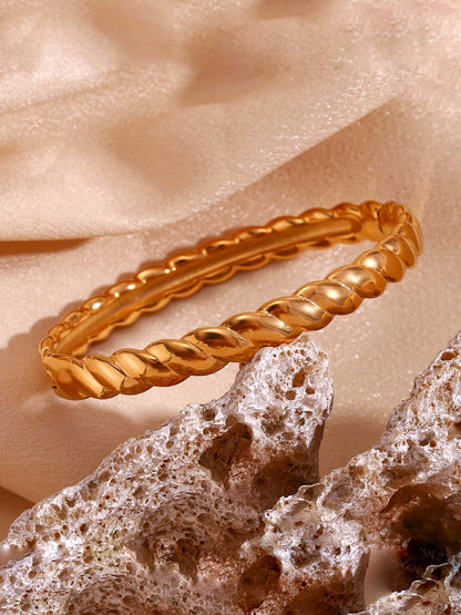 Avery Bangle Bracelet